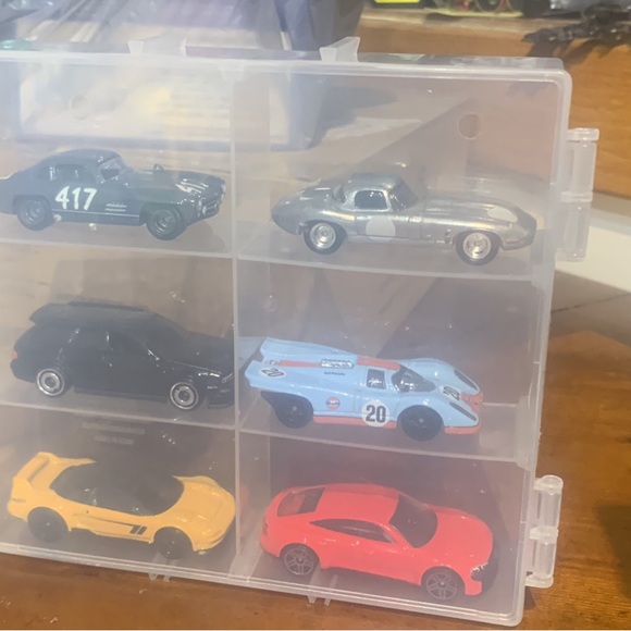 1:64 Scale Diecast Vehicles or Action Figures Plastic Wall & Table Display 4x - Picture 3 of 5